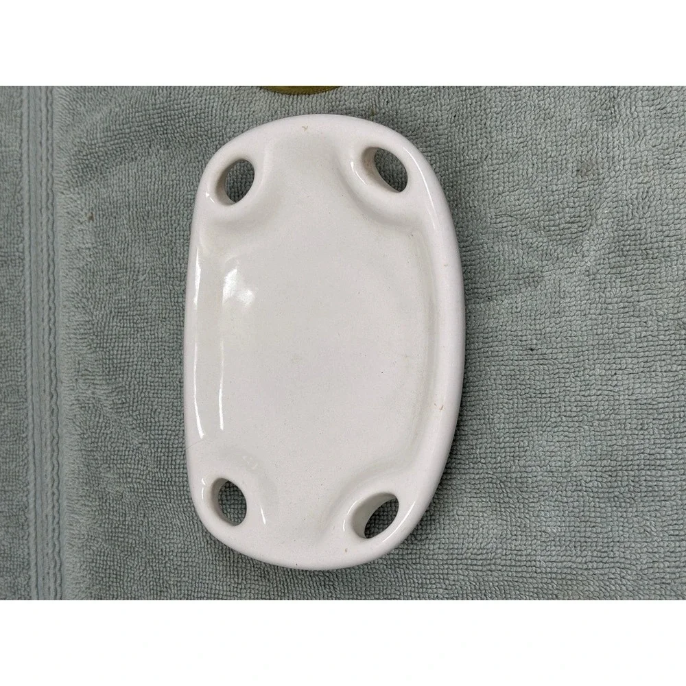 Vintage White Ceramic‎ Soap Dish and Gold Rope Trim Robe Hook Bathroom Set